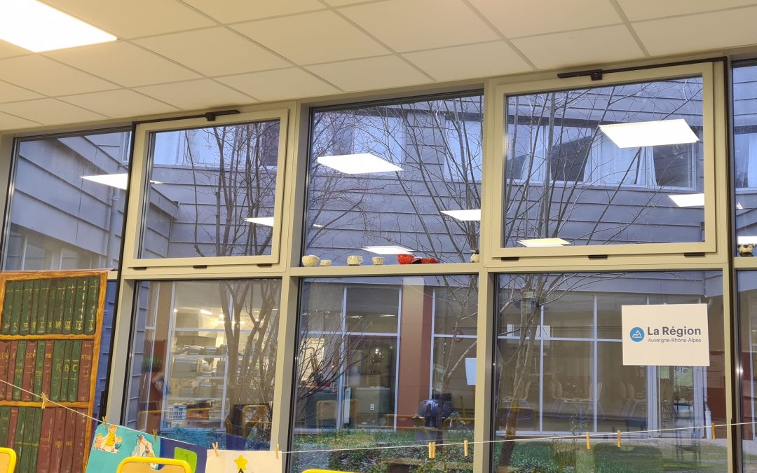 Création d&rsquo;ouvertures pour la mise en conformité sanitaire de locaux pédagogiques